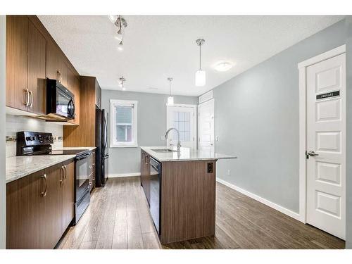 522 Auburn Bay Circle Se, Calgary, AB - Indoor Photo Showing Kitchen With Upgraded Kitchen