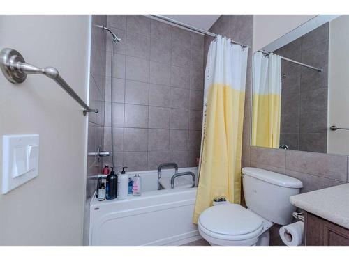 152 Aspenmere Way, Chestermere, AB - Indoor Photo Showing Bathroom