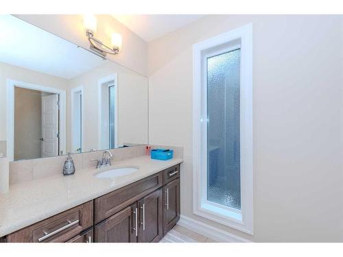 152 Aspenmere Way, Chestermere, AB - Indoor Photo Showing Bathroom