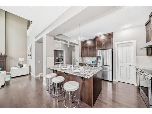 55 Evansview Park Nw, Calgary, AB - Indoor Photo Showing Kitchen With Upgraded Kitchen