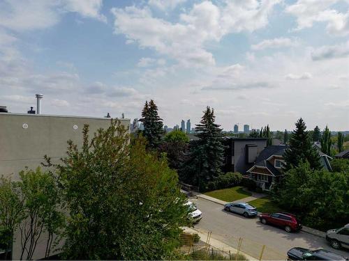 2128 9 Avenue Nw, Calgary, AB 