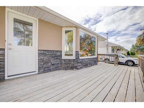 48 Thornlee Crescent Nw, Calgary, AB - Outdoor With Deck Patio Veranda With Exterior