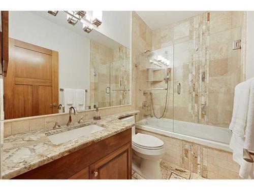 831 Millar Road Ne, Calgary, AB - Indoor Photo Showing Bathroom