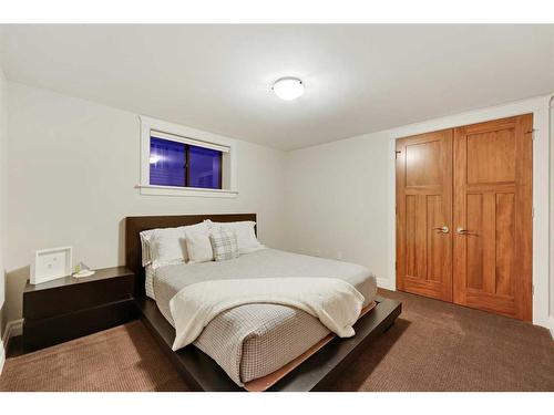 831 Millar Road Ne, Calgary, AB - Indoor Photo Showing Bedroom