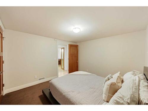 831 Millar Road Ne, Calgary, AB - Indoor Photo Showing Bedroom