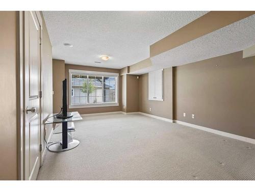 257 Rainbow Falls Drive, Chestermere, AB - Indoor Photo Showing Other Room