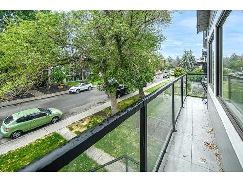 322 22 Avenue Sw, Calgary, AB - Outdoor