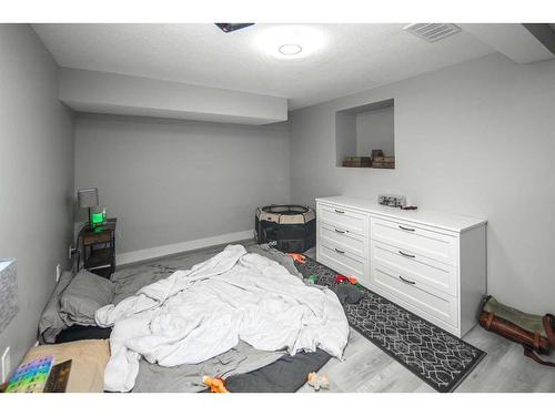 322 22 Avenue Sw, Calgary, AB - Indoor Photo Showing Bedroom