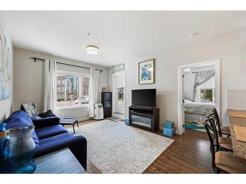 2-12 Sage Hill Terrace Nw, Calgary, AB - Indoor Photo Showing Living Room