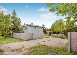 2003 Home Road NW Calgary, AB T3B 1H4