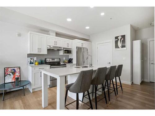 316-20 Walgrove Walk Se, Calgary, AB - Indoor Photo Showing Kitchen