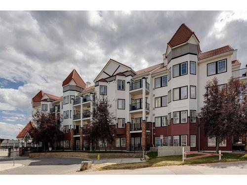 317-60 Royal Oak Plaza Nw, Calgary, AB - Outdoor With Facade