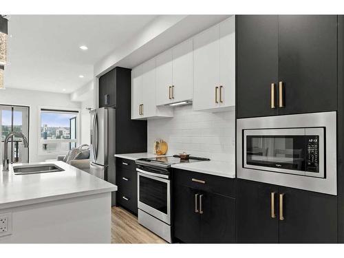 505-138 Sage Valley Common Nw, Calgary, AB - Indoor Photo Showing Kitchen With Stainless Steel Kitchen With Upgraded Kitchen