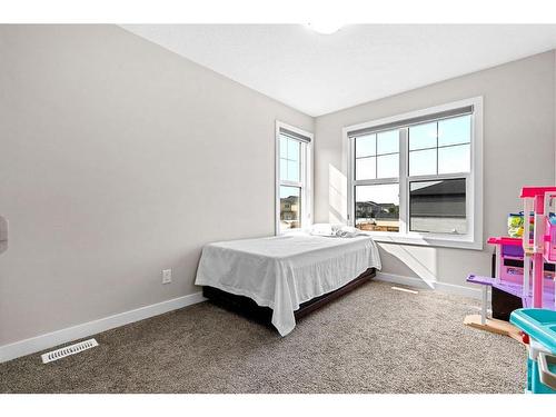 156 Cornerbrook Common Ne, Calgary, AB - Indoor Photo Showing Bedroom