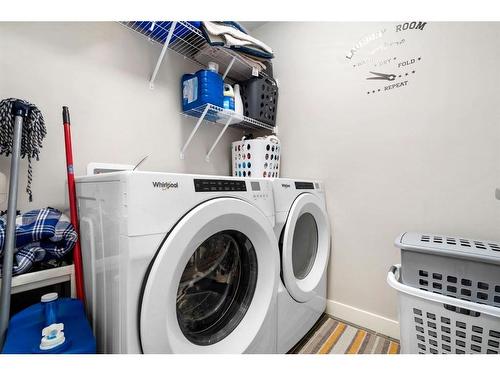 156 Cornerbrook Common Ne, Calgary, AB - Indoor Photo Showing Laundry Room