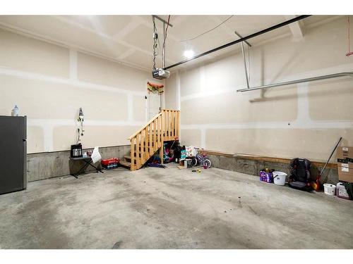 156 Cornerbrook Common Ne, Calgary, AB - Indoor Photo Showing Garage