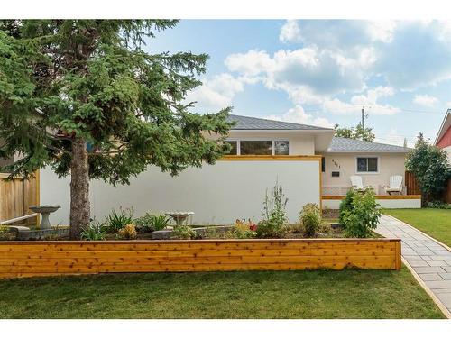 4711 29 Avenue Sw, Calgary, AB - Outdoor