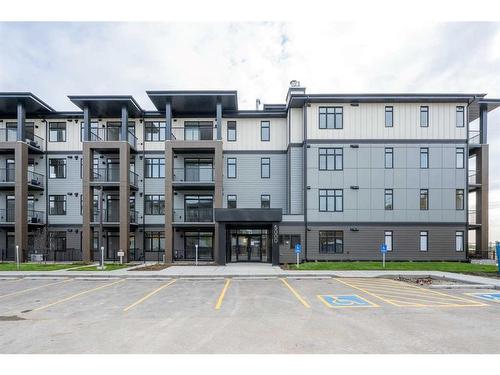 5216-200 Seton Circle Se, Calgary, AB - Outdoor With Facade