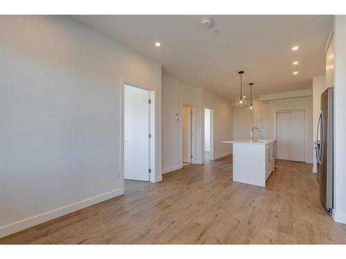 2309-395 Skyview Parkway Ne, Calgary, AB - Indoor Photo Showing Kitchen