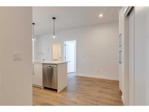 2309-395 Skyview Parkway Ne, Calgary, AB - Indoor Photo Showing Kitchen