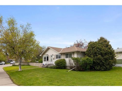 173 Waterloo Drive Sw, Calgary, AB - Outdoor With Facade