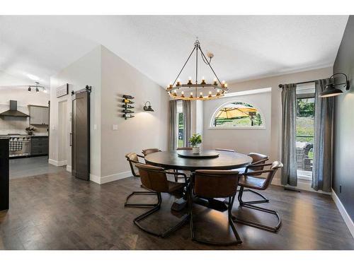 333 Wild Rose Close, Rural Rocky View County, AB - Indoor Photo Showing Dining Room