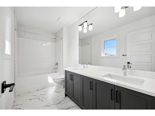 235 Dawson Harbour Court, Chestermere, AB - Indoor Photo Showing Bathroom