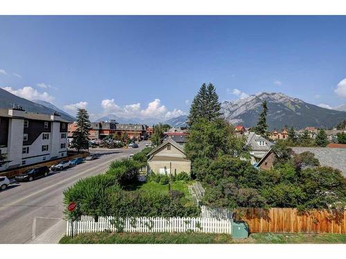 304-201 Muskrat Street, Banff, AB - Outdoor