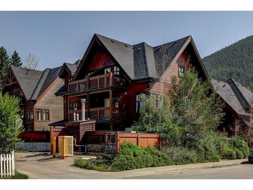 304-201 Muskrat Street, Banff, AB - Outdoor With Balcony