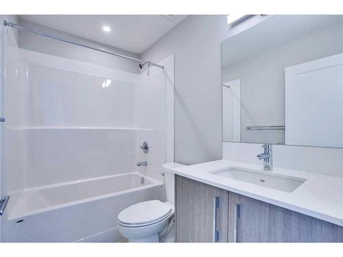 465 Chelsea Key, Chestermere, AB - Indoor Photo Showing Bathroom