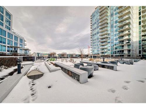 3104-510 6 Avenue Se, Calgary, AB - Outdoor With Balcony With Facade