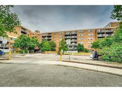 419-30 Mchugh Court NE Calgary, AB T2E 7X3