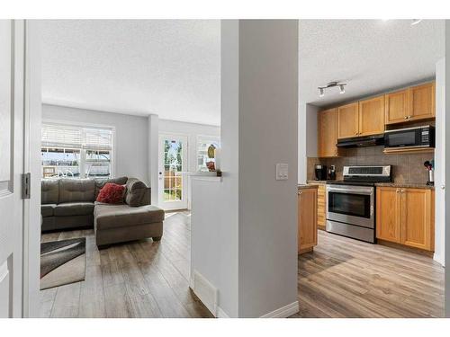 88 Evansford Circle Nw, Calgary, AB - Indoor