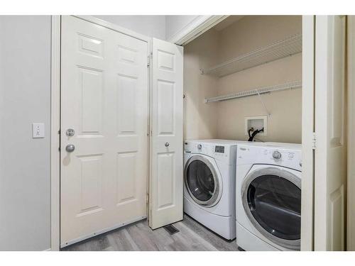 82 Covewood Circle Ne, Calgary, AB - Indoor Photo Showing Laundry Room