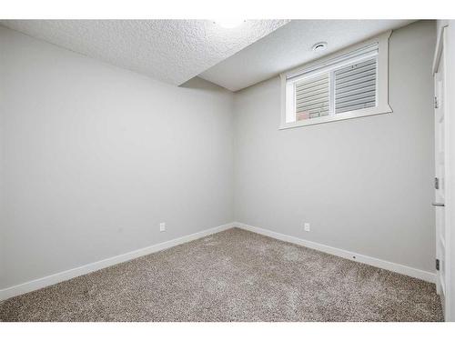 994 Shantz Place, Crossfield, AB - Indoor Photo Showing Other Room