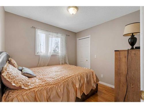 139 Tarington Close Ne, Calgary, AB - Indoor Photo Showing Bedroom