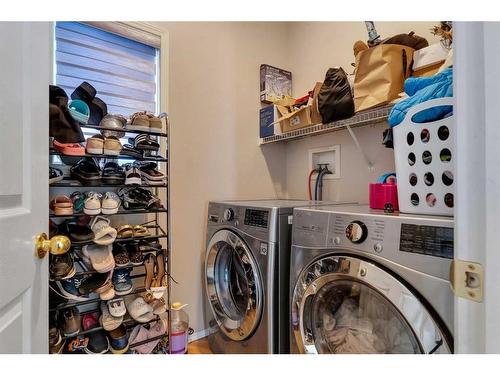 139 Tarington Close Ne, Calgary, AB - Indoor Photo Showing Laundry Room