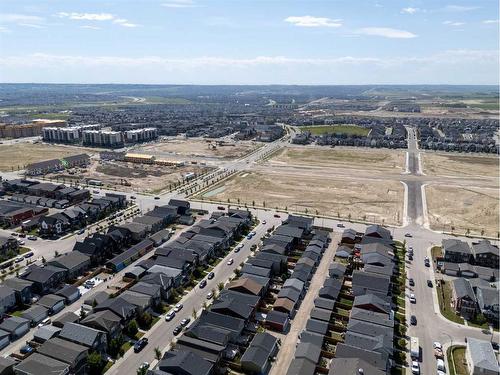 145 Howse Avenue Ne, Calgary, AB - Outdoor With View