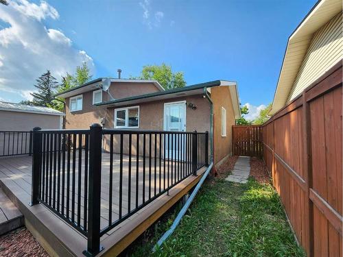 195 Pinecliff Way Ne, Calgary, AB - Outdoor With Deck Patio Veranda With Exterior