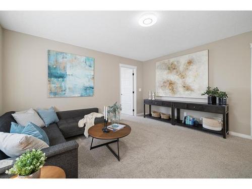 41 Sage Bluff Close Nw, Calgary, AB - Indoor Photo Showing Living Room