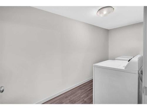 4417-181 Skyview Ranch Manor Ne, Calgary, AB - Indoor Photo Showing Laundry Room