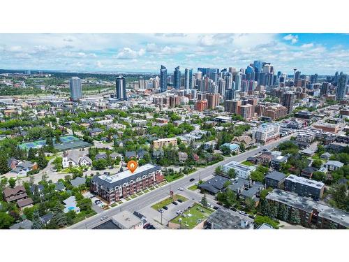 #305-1702 17 Avenue Sw, Calgary, AB - Outdoor With View