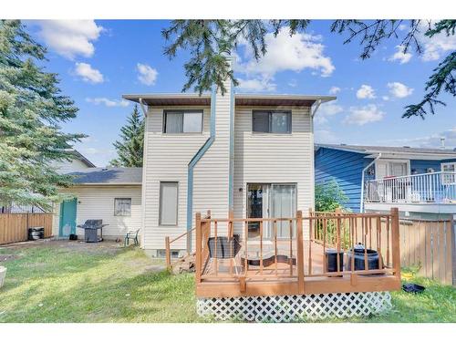 4 Castlefall Grove Ne, Calgary, AB - Outdoor