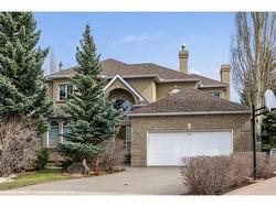 216 Evergreen Heath SW Calgary, AB T2Y 3B6