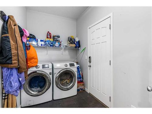 2087 Brightoncrest Common Se, Calgary, AB - Indoor Photo Showing Laundry Room