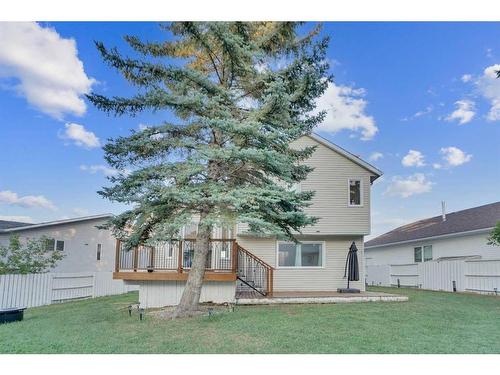 123 Sandringham Place Nw, Calgary, AB - Outdoor