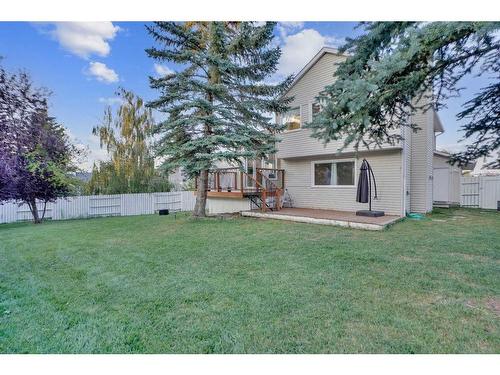 123 Sandringham Place Nw, Calgary, AB - Outdoor