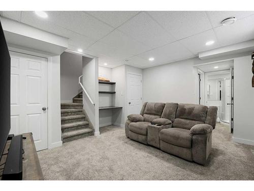 222 Vista Drive, Crossfield, AB - Indoor Photo Showing Basement