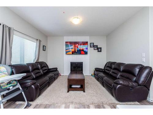 225 Nolanhurst Way Nw, Calgary, AB - Indoor Photo Showing Living Room