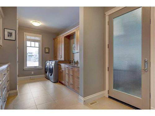 204 Leighton Court, Rural Rocky View County, AB - Indoor Photo Showing Laundry Room